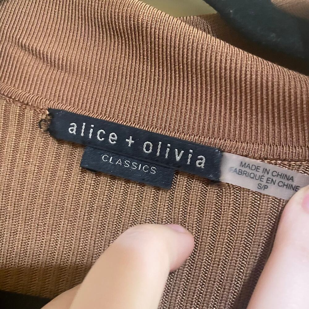 Alice + Olivia Alcina Long Sleeve Ribbed Button Down Midi Dress Camel - Picture 7 of 10